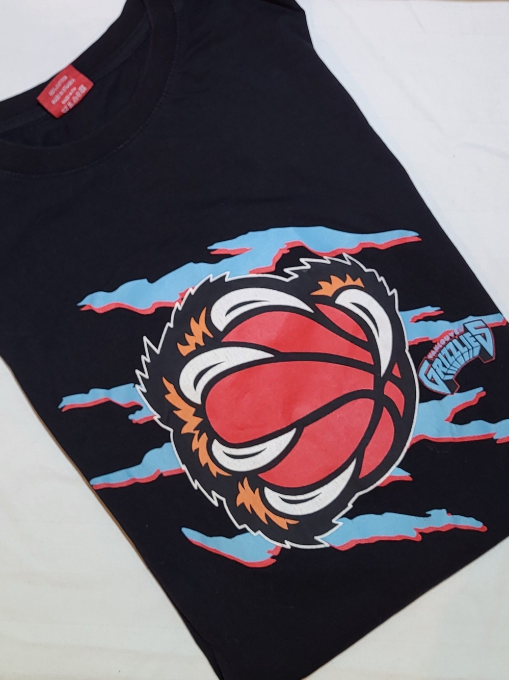 Black Vancouver Grizzlies Basketball Graphic Tee